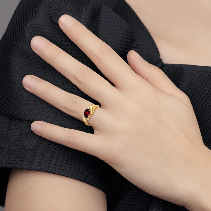 14K Yellow Gold 7x5mm Oval Garnet A Real Diamond ring Goldiacom Rings