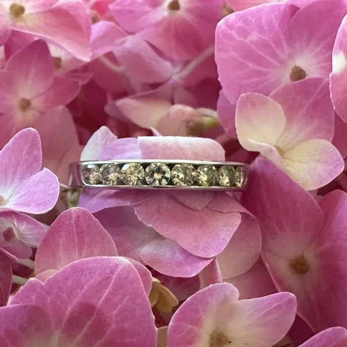 Rings ONeills Estate Jewelry 14 Karat White Gold Diamond Band 53800408