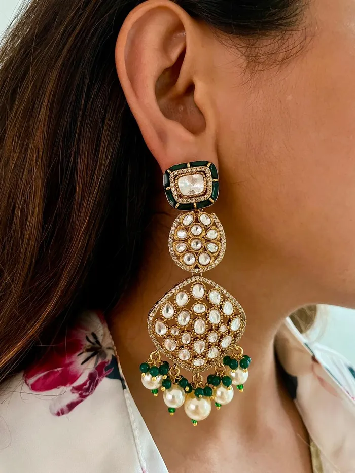 Maharani Emerald Meena Kundan Pearly Necklace Set Earrings Necklace PRERTO ECOMMERCE PRIVATE LIMITED Necklaces