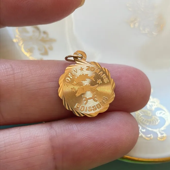 French Pisces Pendant Zodiac 10k Gold Vintage Vintage Paris Jewelry PreStyled Sets