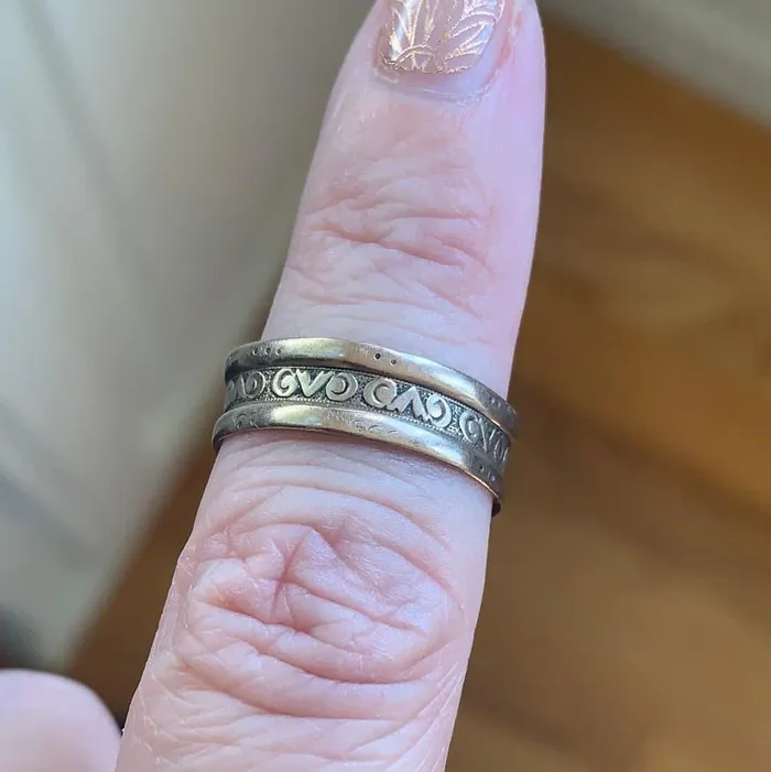 Love Vintage Paris Cigar Band 9k Gold Antique As Is Rings