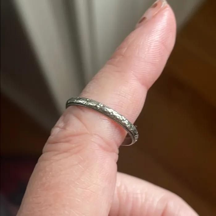 Love Vintage Paris PreStyled Sets Patterned White Gold Band 18k Gold Antique