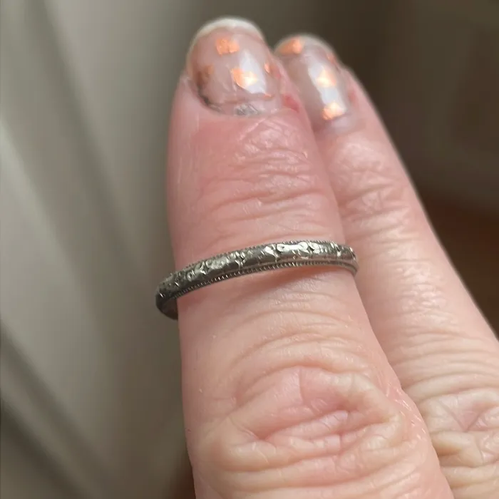 Love Vintage Paris PreStyled Sets Patterned White Gold Band 18k Gold Antique